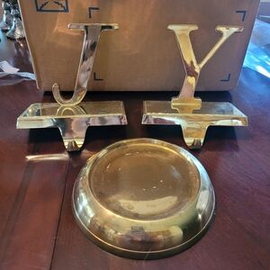 Christmas Stocking Holder Ltrs J & Y Gold Toned & Gold Candle Holder
